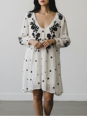 Free People Cream and Black Slip with Branded Tag